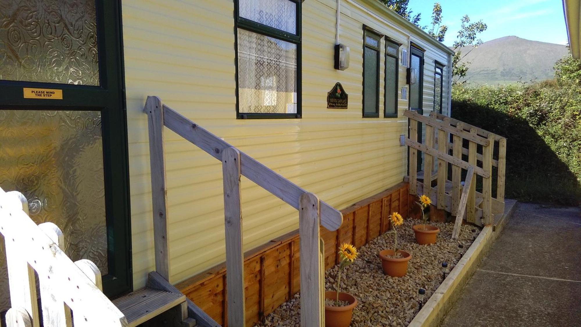 Cosy Chalet Mobile Home , Peace & Quiet Dingle Esterno foto